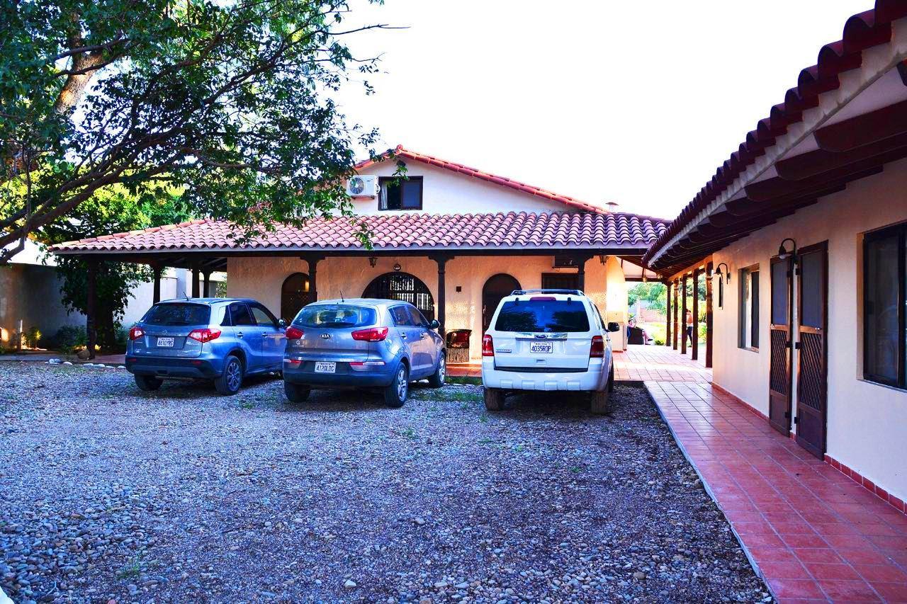 Los Jazmines Hotel Resort Warnes Luaran gambar