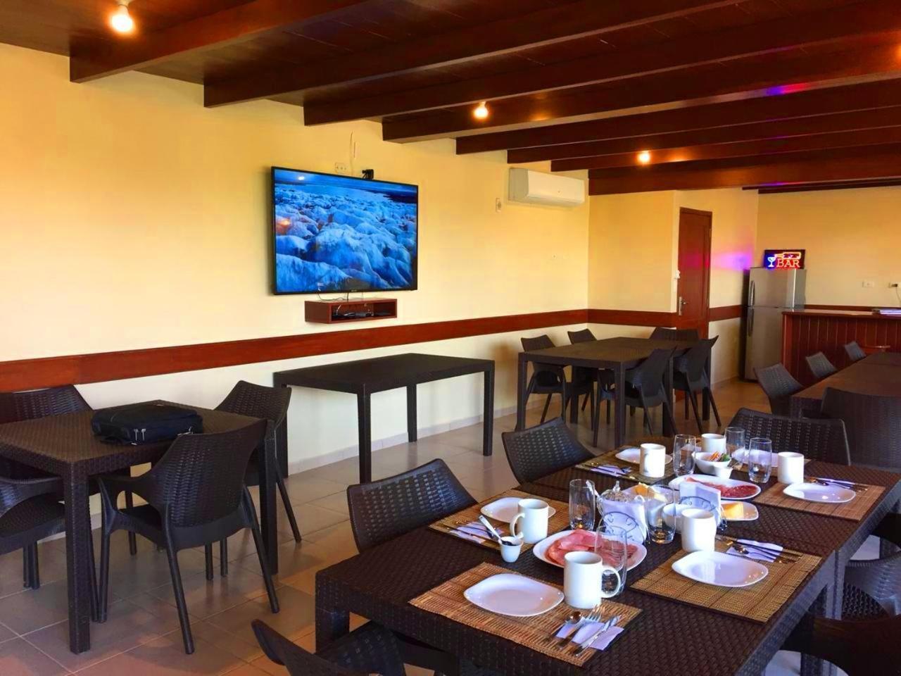 Los Jazmines Hotel Resort Warnes Luaran gambar
